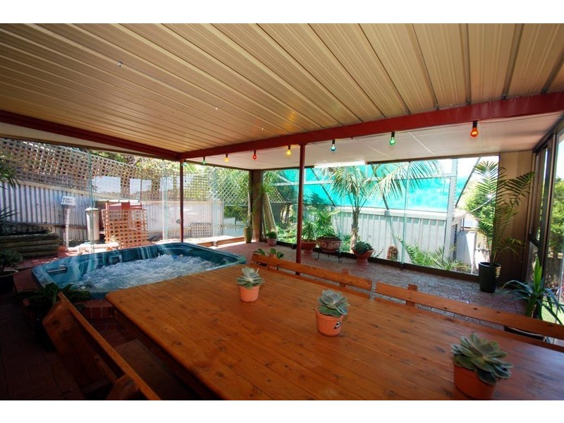 31 McClure Avenue, Reynella East SA 5161