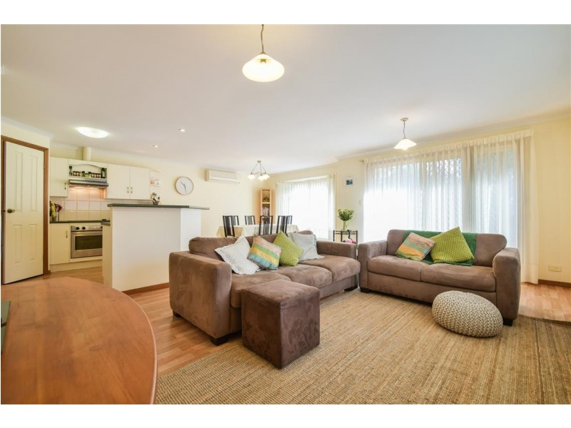 43 Jimmy Watson Drive, Woodcroft SA 5162