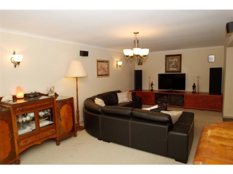 7 Pennant Street, Aberfoyle Park SA 5159