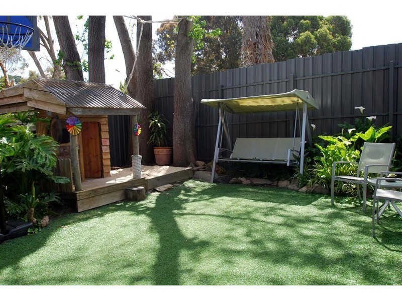 7 Pennant Street, Aberfoyle Park SA 5159