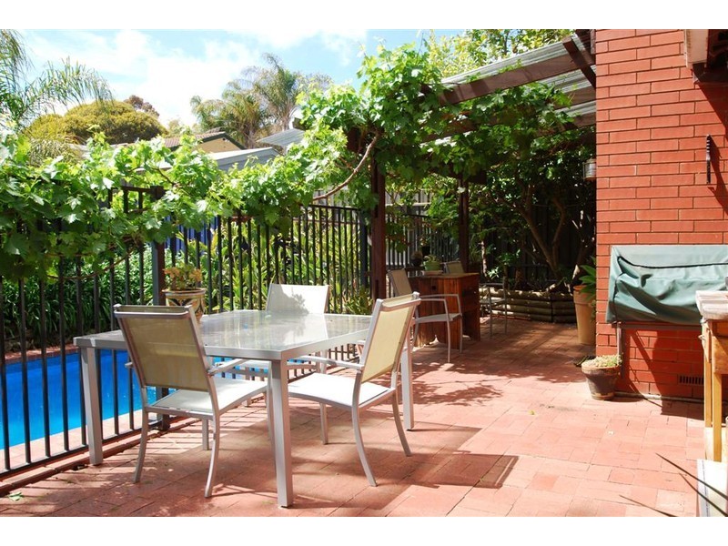 7 Pennant Street, Aberfoyle Park SA 5159