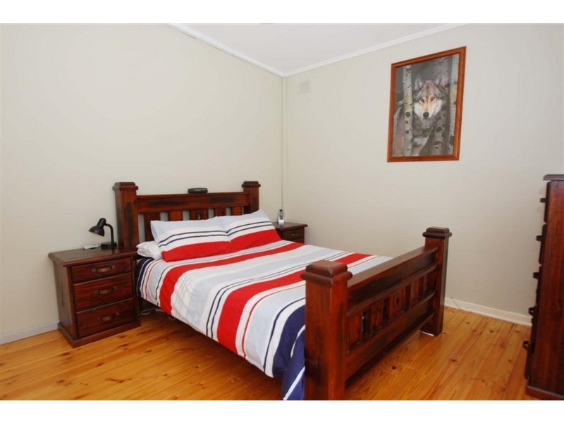 28 Wyong Road, O’sullivan Beach SA 5166
