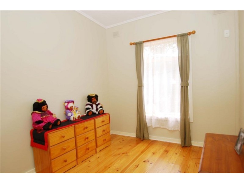 28 Wyong Road, O’sullivan Beach SA 5166