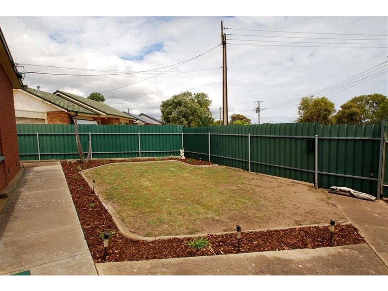 28 Wyong Road, O’sullivan Beach SA 5166