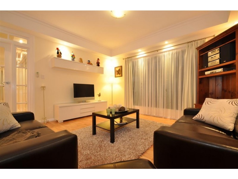 10a Olivier Crescent, Morphett Vale SA 5162