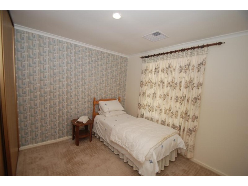 9 Glenhuntly Drive, Flagstaff Hill SA 5159