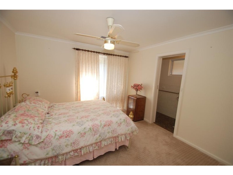 9 Glenhuntly Drive, Flagstaff Hill SA 5159