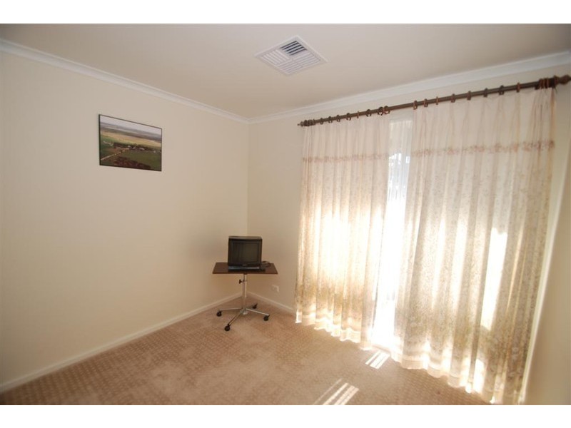 9 Glenhuntly Drive, Flagstaff Hill SA 5159