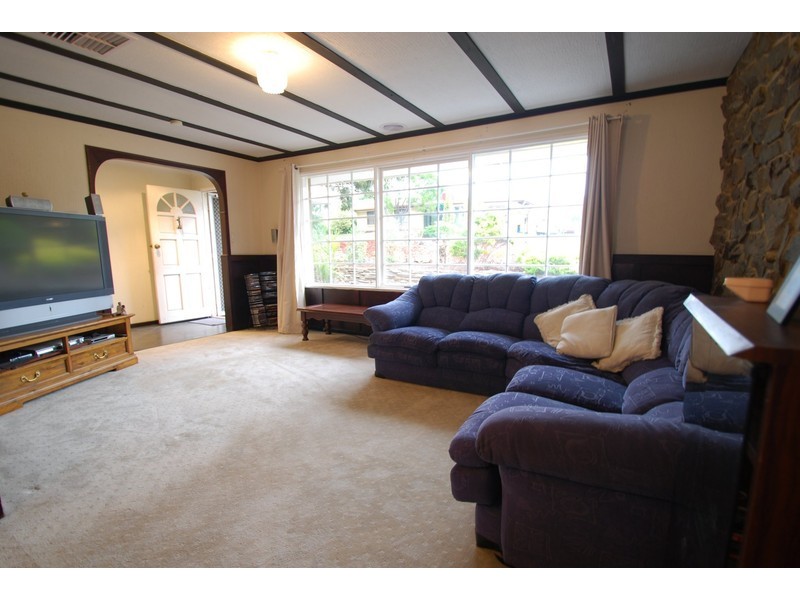 3 Tennesse Drive, Happy Valley SA 5159