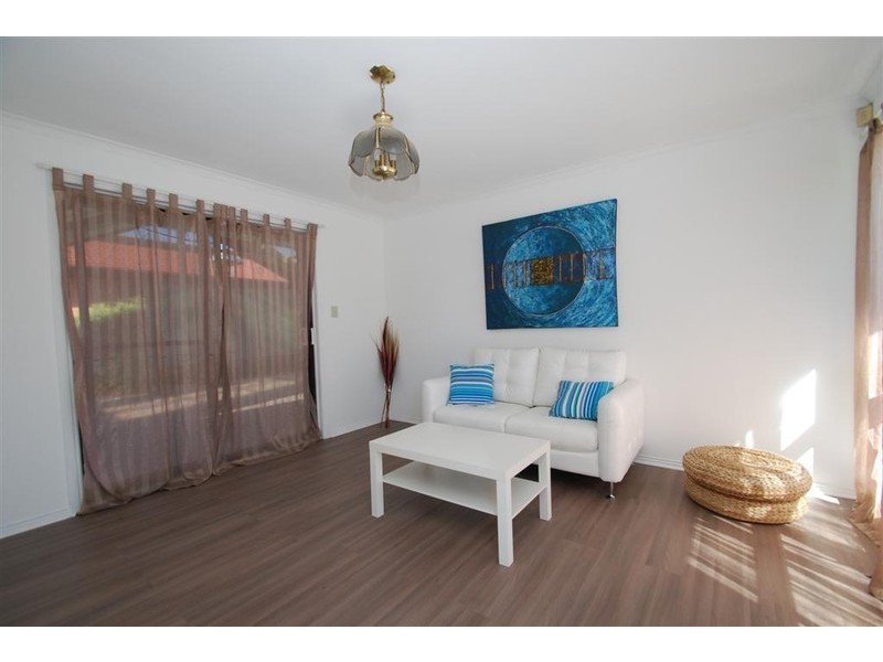 45 Bordeaux Drive, Woodcroft SA 5162