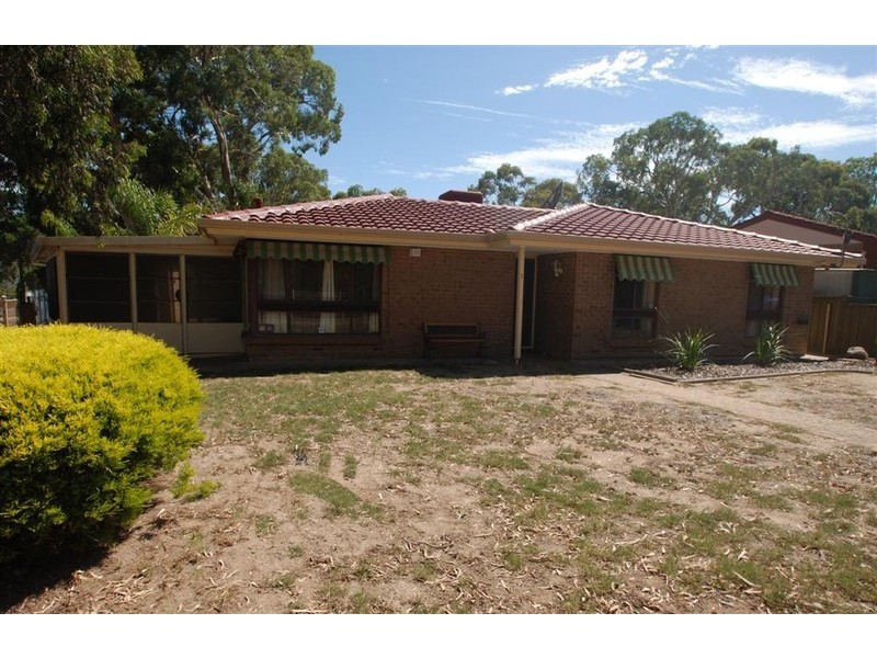 1 Devon Crescent, Happy Valley SA 5159