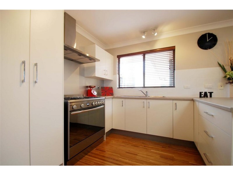 23 Rogana Crescent, Hallett Cove SA 5158