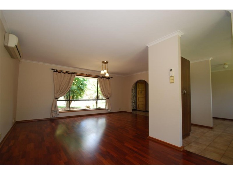 3 Dawson Avenue, Happy Valley SA 5159