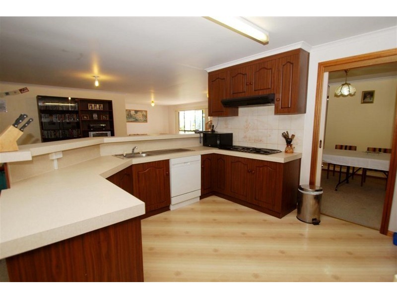 20 Delamere Avenue, Woodcroft SA 5162