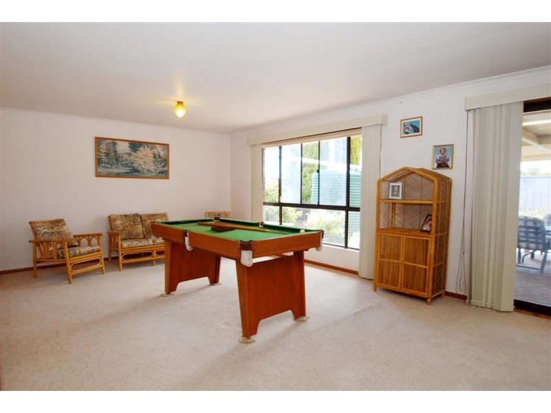 20 Delamere Avenue, Woodcroft SA 5162