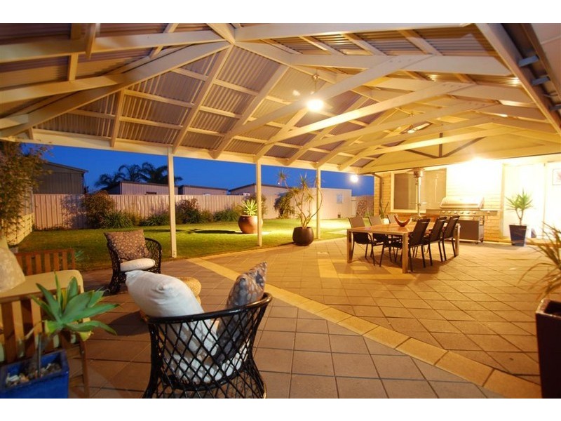 22 Overland Crescent, Sheidow Park SA 5158