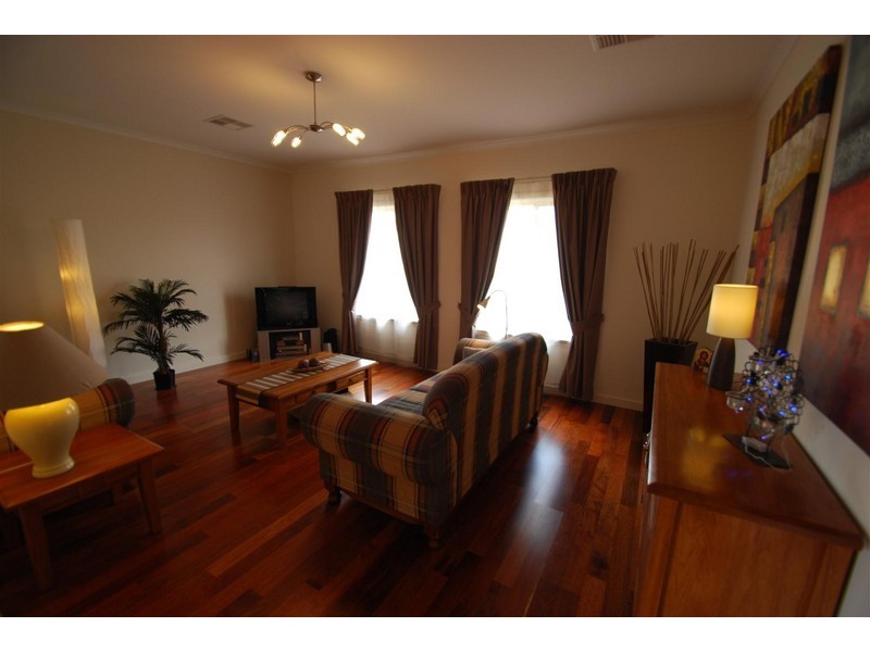 52 Sylvan Circuit, Noarlunga Downs SA 5168