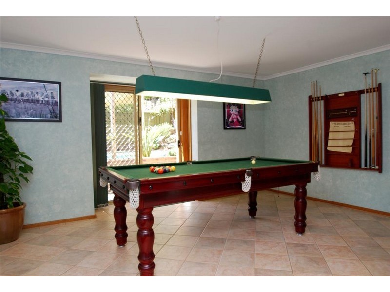 41 Alison Drive, Happy Valley SA 5159