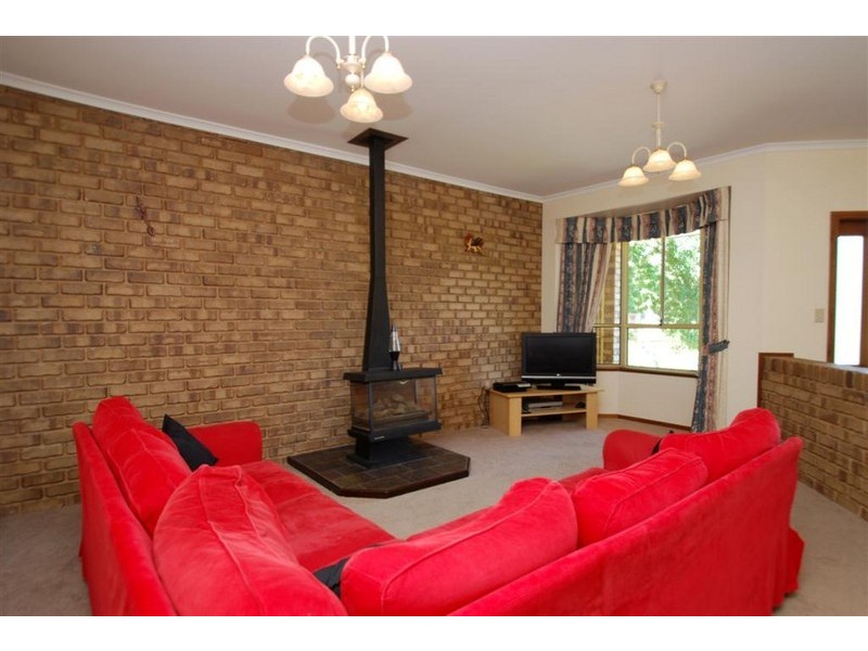 41 Alison Drive, Happy Valley SA 5159