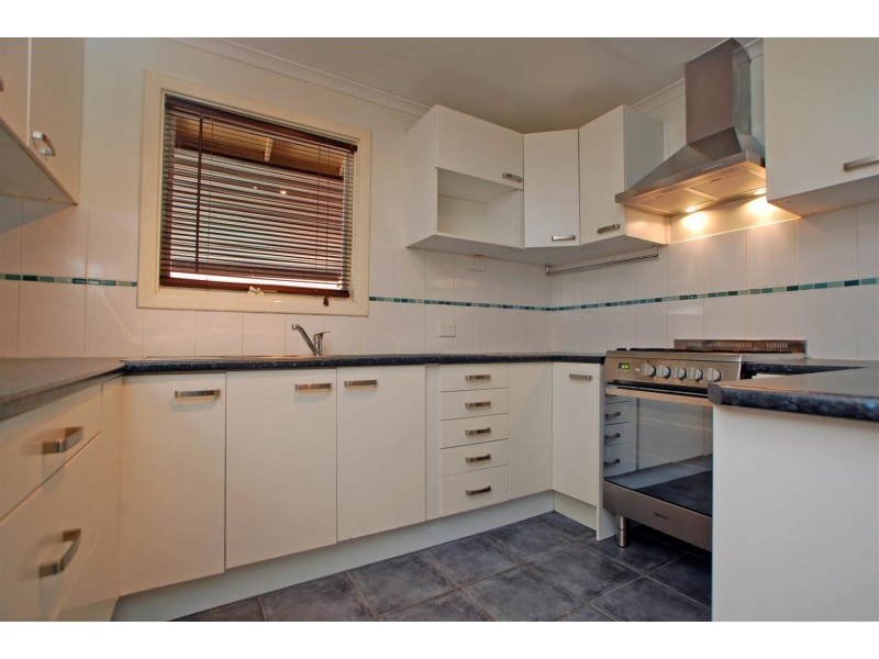 22 Eugene Crescent, Christie Downs SA 5164