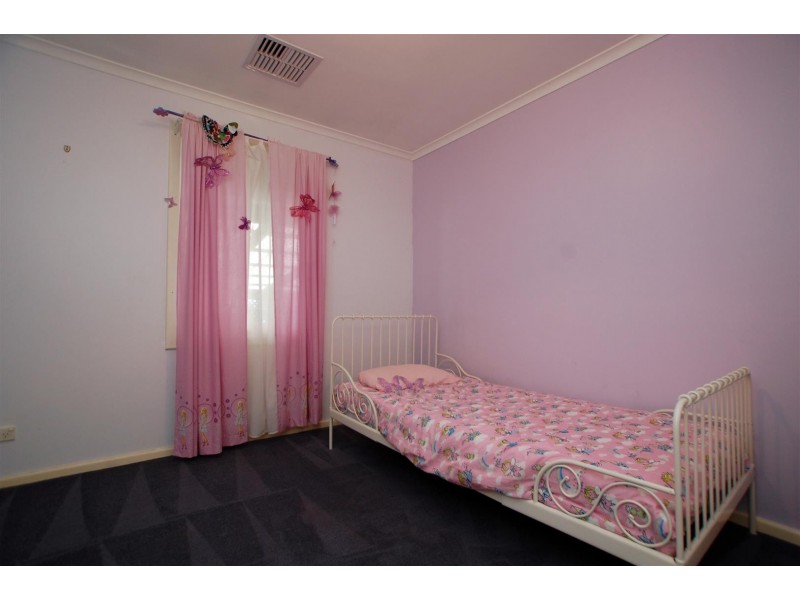 22 Eugene Crescent, Christie Downs SA 5164