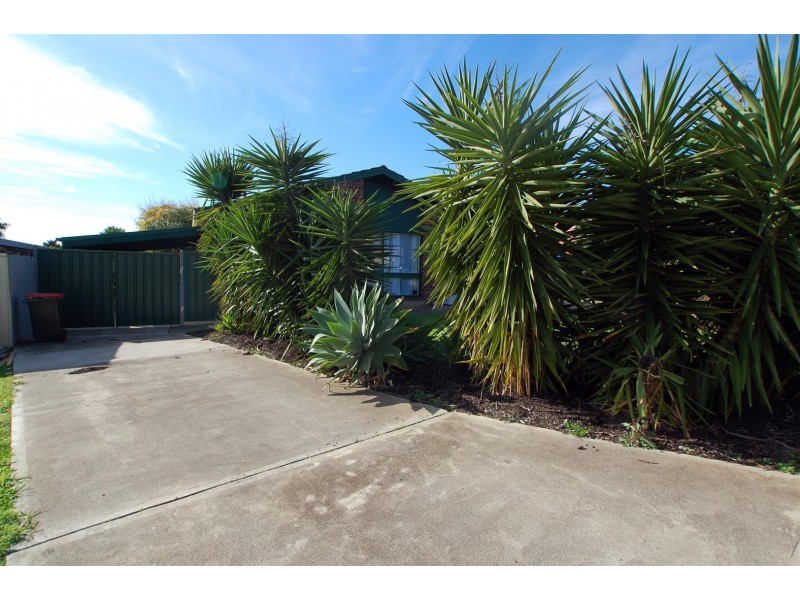 22 Eugene Crescent, Christie Downs SA 5164