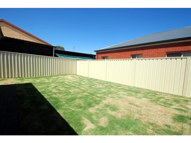 6 Sutton Avenue, Seacombe Gardens SA 5047