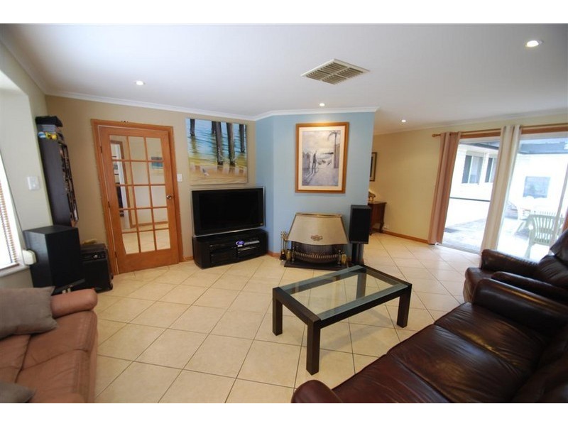 51 Coachwood Drive, Aberfoyle Park SA 5159