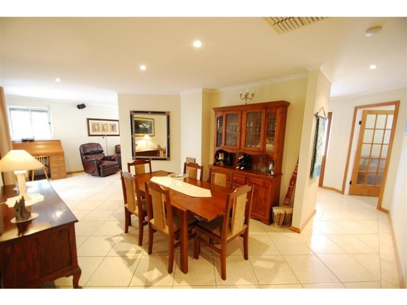 51 Coachwood Drive, Aberfoyle Park SA 5159