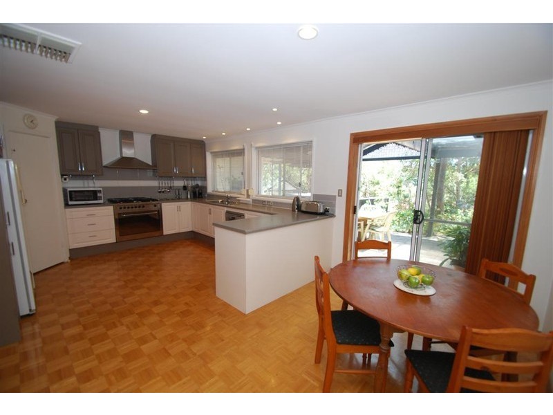 51 Coachwood Drive, Aberfoyle Park SA 5159