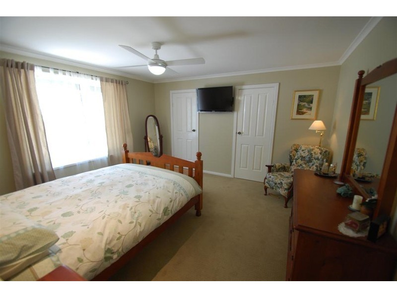 51 Coachwood Drive, Aberfoyle Park SA 5159