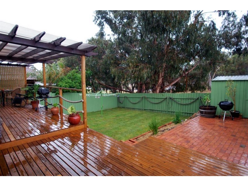 147 Kenihans Road, Happy Valley SA 5159