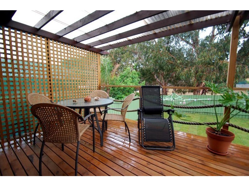 147 Kenihans Road, Happy Valley SA 5159