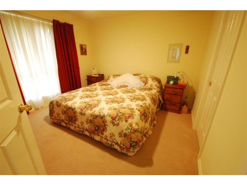 1/11 Alana Walk, Woodcroft SA 5162