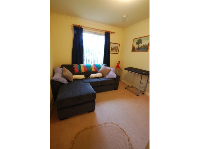 1/11 Alana Walk, Woodcroft SA 5162