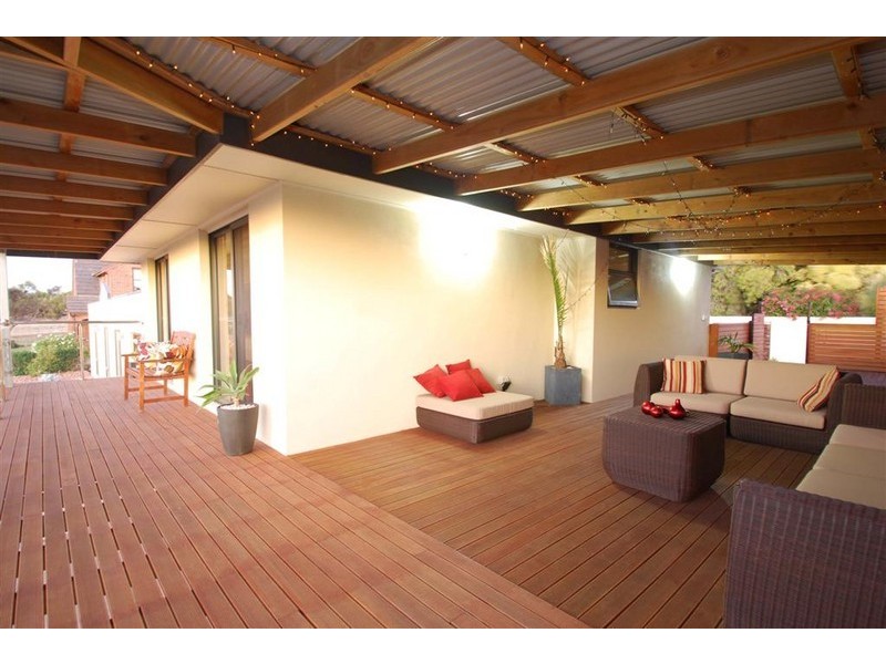 4 Tornado Avenue, Hallett Cove SA 5158