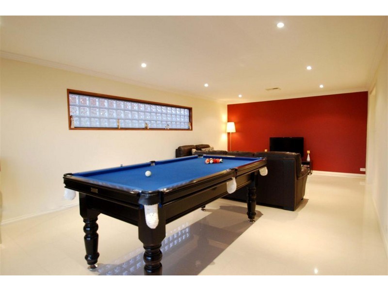 4 Tornado Avenue, Hallett Cove SA 5158