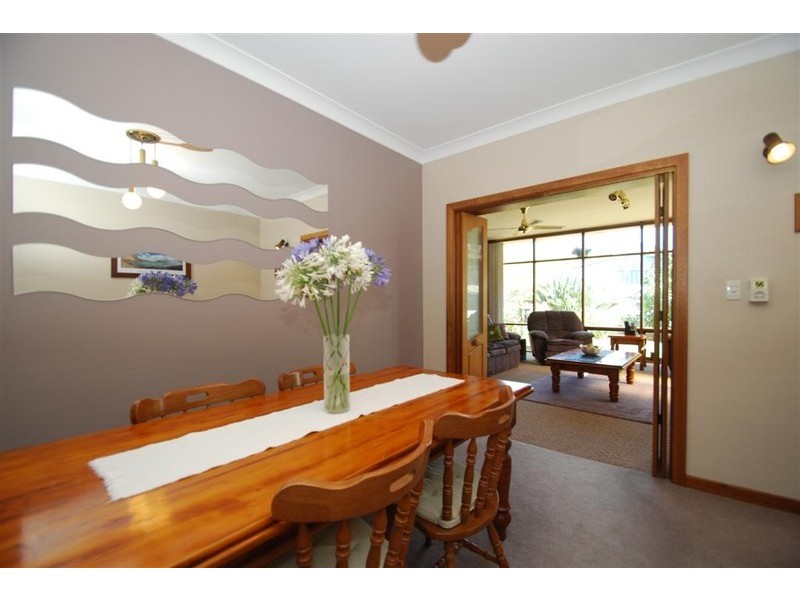 5 Iona Road, Aberfoyle Park SA 5159