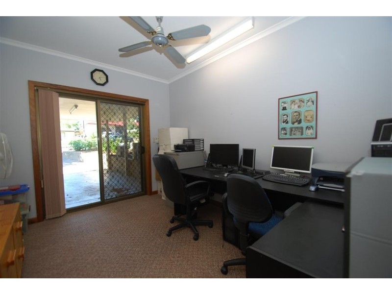 5 Iona Road, Aberfoyle Park SA 5159