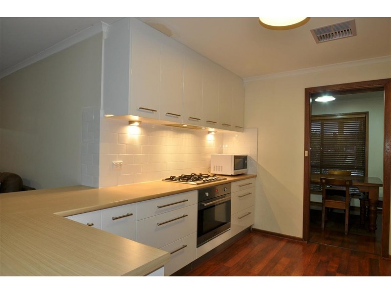 10 Dorita Court, Woodcroft SA 5162