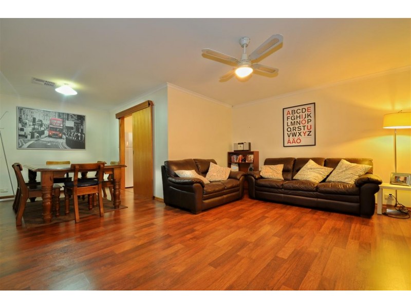 10 Dorita Court, Woodcroft SA 5162