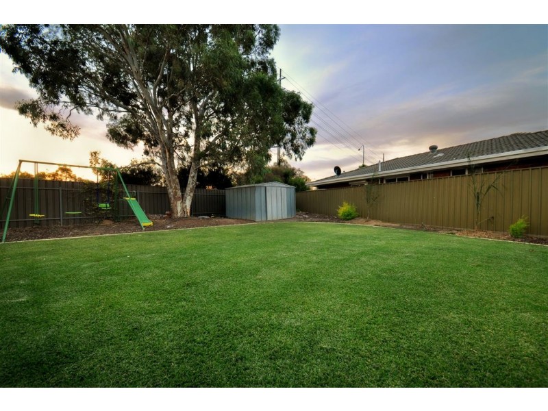 10 Dorita Court, Woodcroft SA 5162