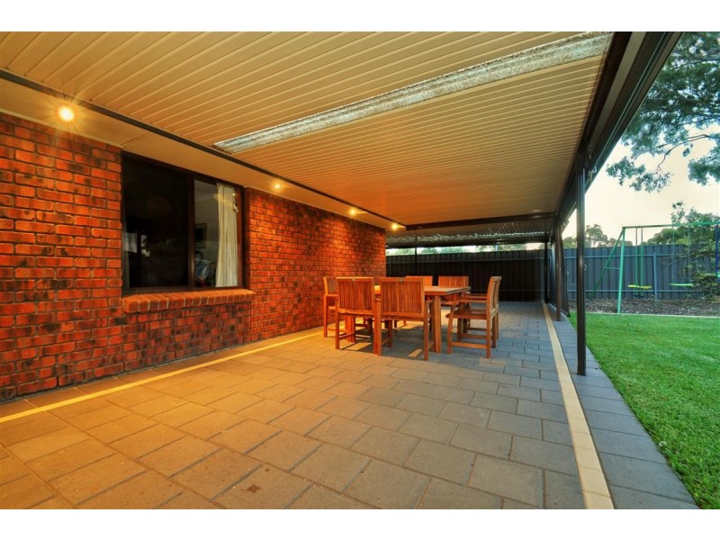 10 Dorita Court, Woodcroft SA 5162