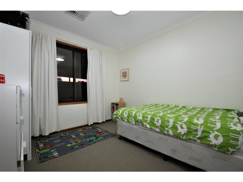 10 Dorita Court, Woodcroft SA 5162