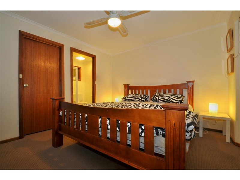 10 Dorita Court, Woodcroft SA 5162