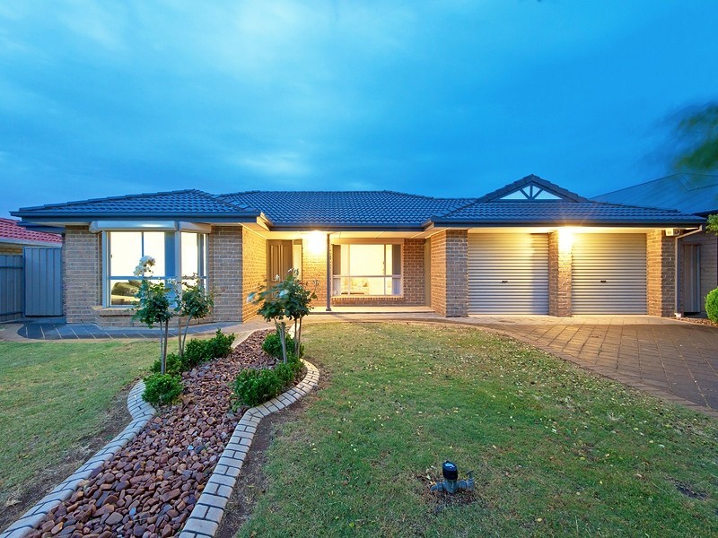14 Holdfast Drive, Sheidow Park SA 5158