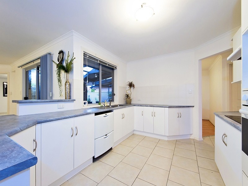 14 Holdfast Drive, Sheidow Park SA 5158