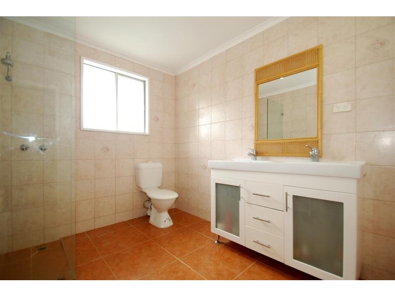 44 McClure Avenue, Reynella East SA 5161