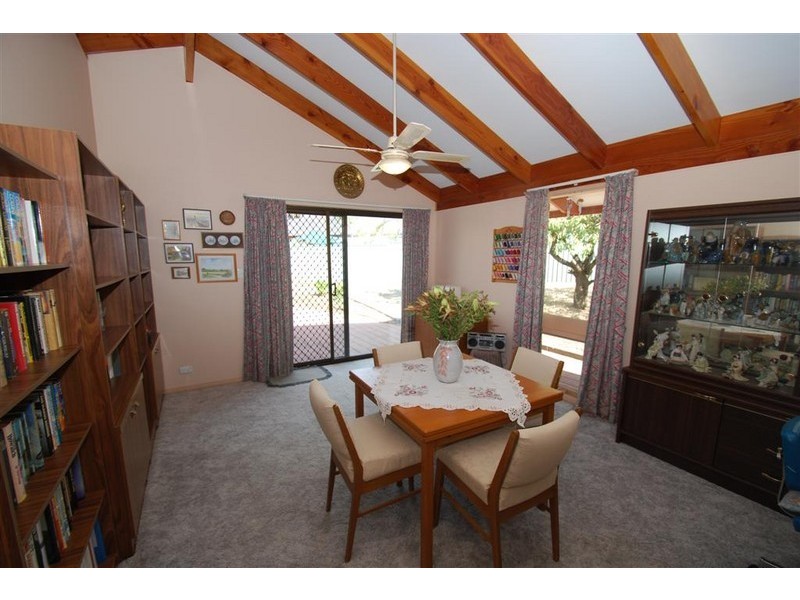 12 Elizabeth St, Old Noarlunga SA 5168