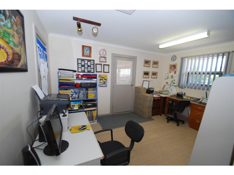 12 Elizabeth St, Old Noarlunga SA 5168